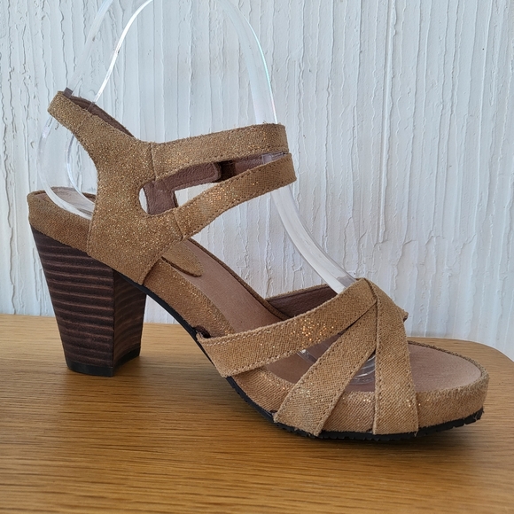 Esska Women’s 38 Anthropologie US 7 - 7.5 Tan Leather Gold Shimmer Strappy Heels - Picture 5 of 16